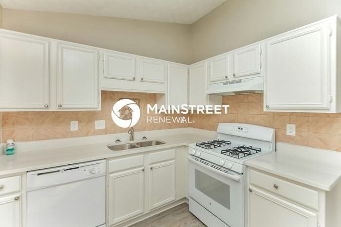 1345 Iron Gate Blvd - Photo 5 of 16