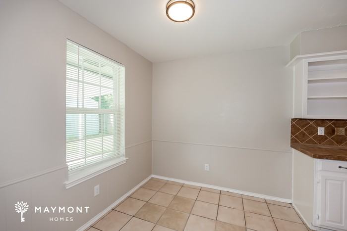 101 Chevy Chase Ln - Photo 6 of 13