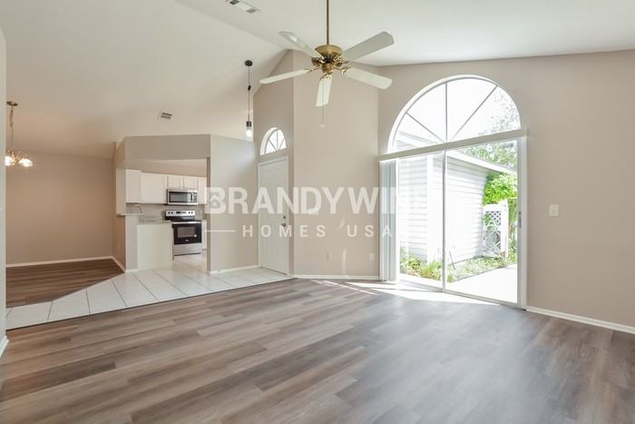 2628 Attleboro Pl - Photo 4 of 22