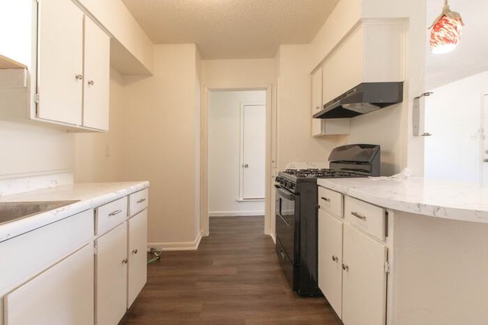 3920 Redstone Rd - Photo 5 of 17