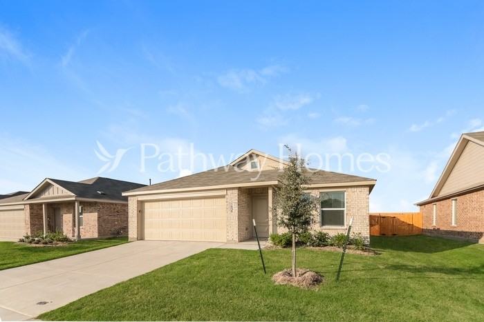 1535 Lanner Meadows Ln - Photo 2 of 16