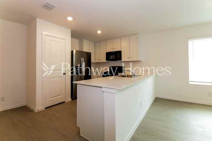1535 Lanner Meadows Ln - Photo 7 of 16