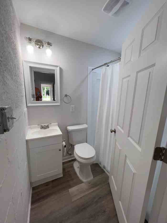1716 Freeman St Se #A - Photo 3 of 5
