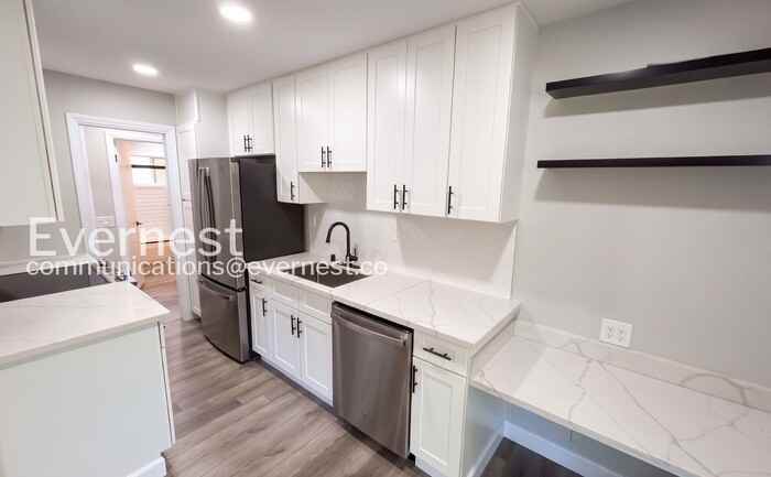 73 Brookwood Rd #42 - Photo 3 of 22