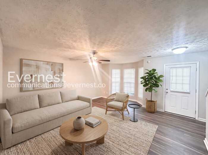 2002 Grove Way - Photo 3 of 23