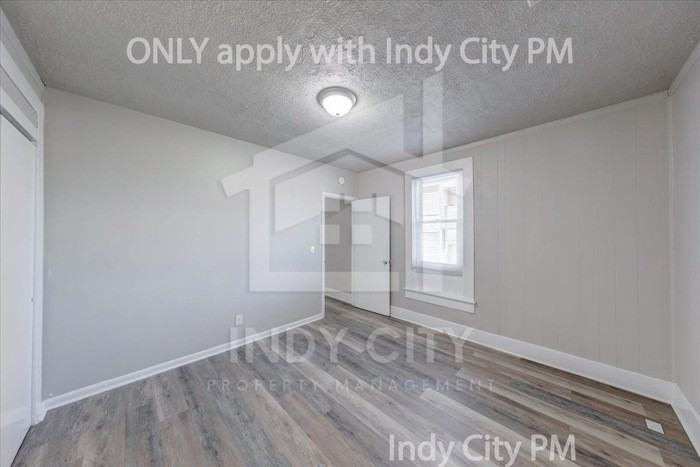 53 E Raymond St - Photo 6 of 26