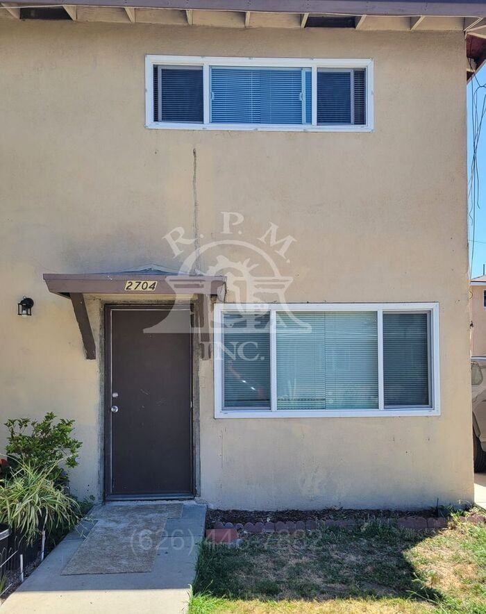 2704 Humbert Ave #NONE - Photo 2 of 12