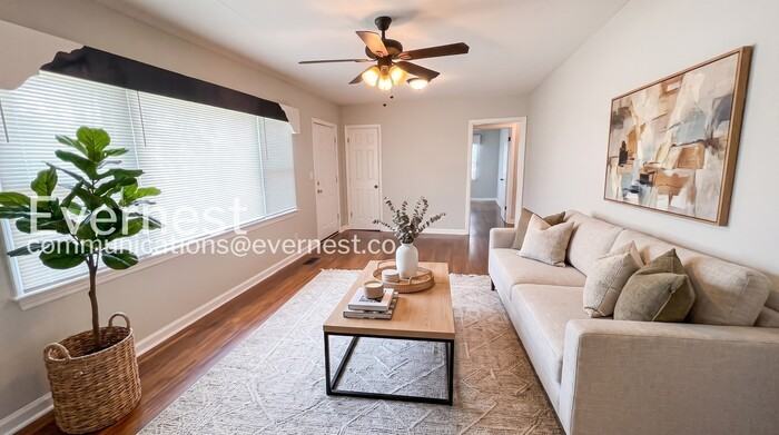 3659 Thrushwood Dr - Photo 3 of 19