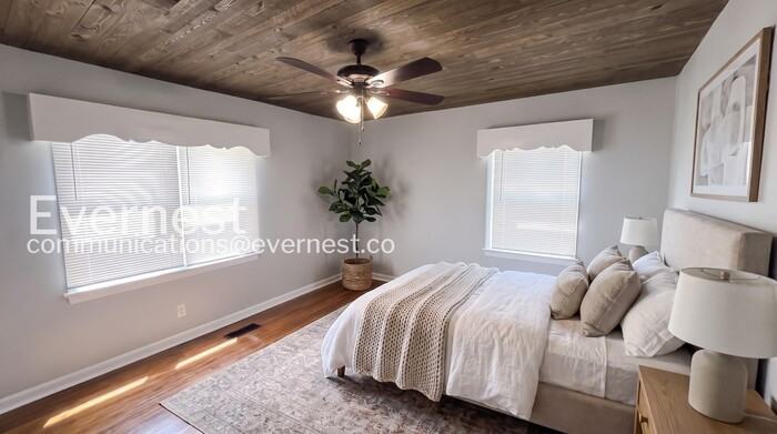 3659 Thrushwood Dr - Photo 4 of 19