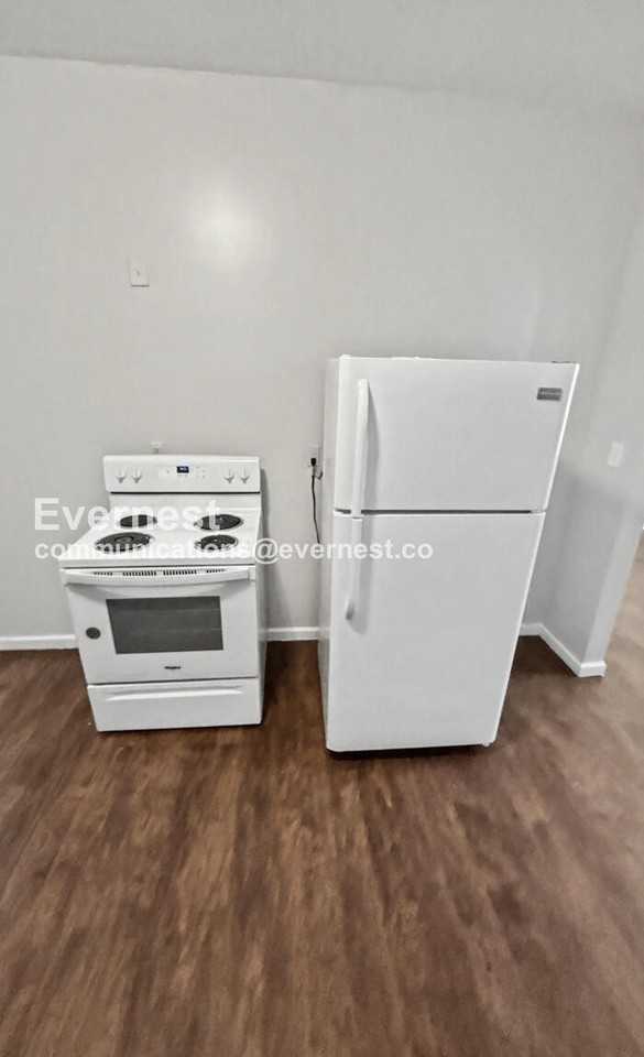 3926 Oregon Ave #1F - Photo 5 of 21