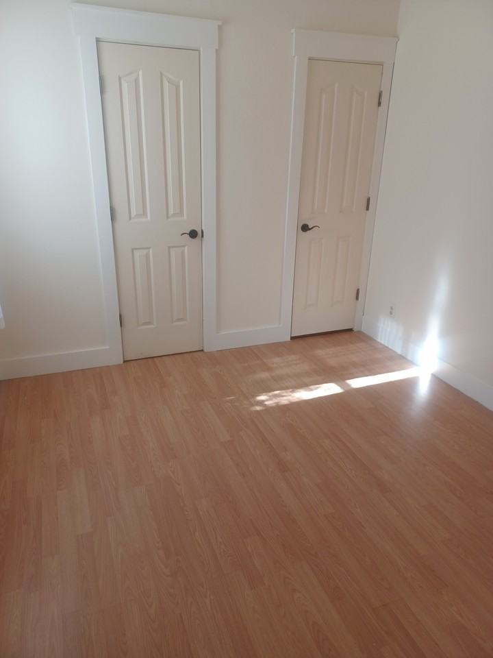 924 Virginia St - Photo 7 of 11