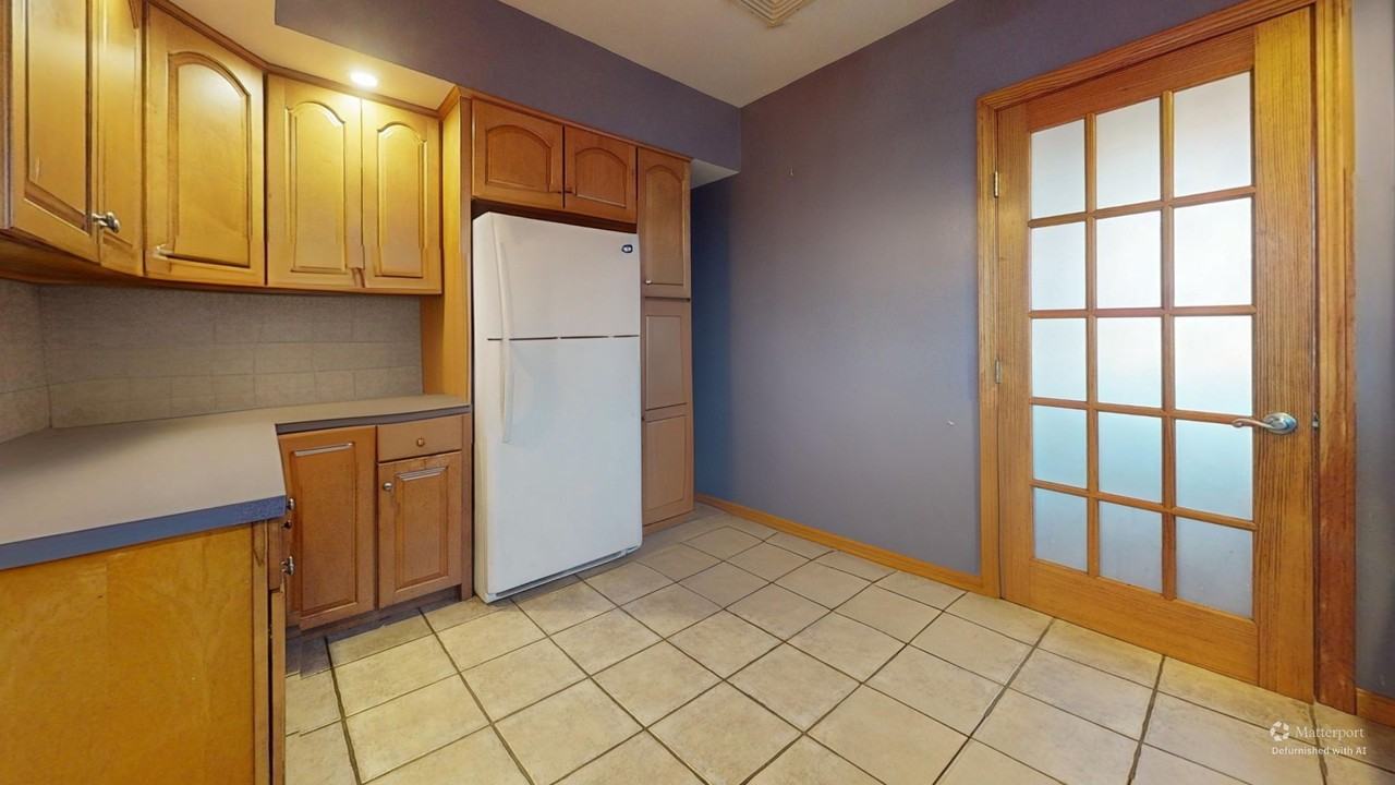 47 Rockwell St #49 - Photo 2 of 13