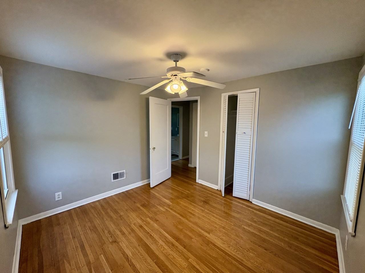 312 Victoria Blvd - Photo 6 of 11