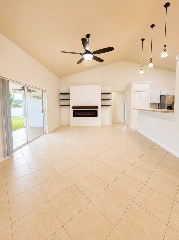 1031 Ne 33rd Ln #NA - Photo 2 of 30