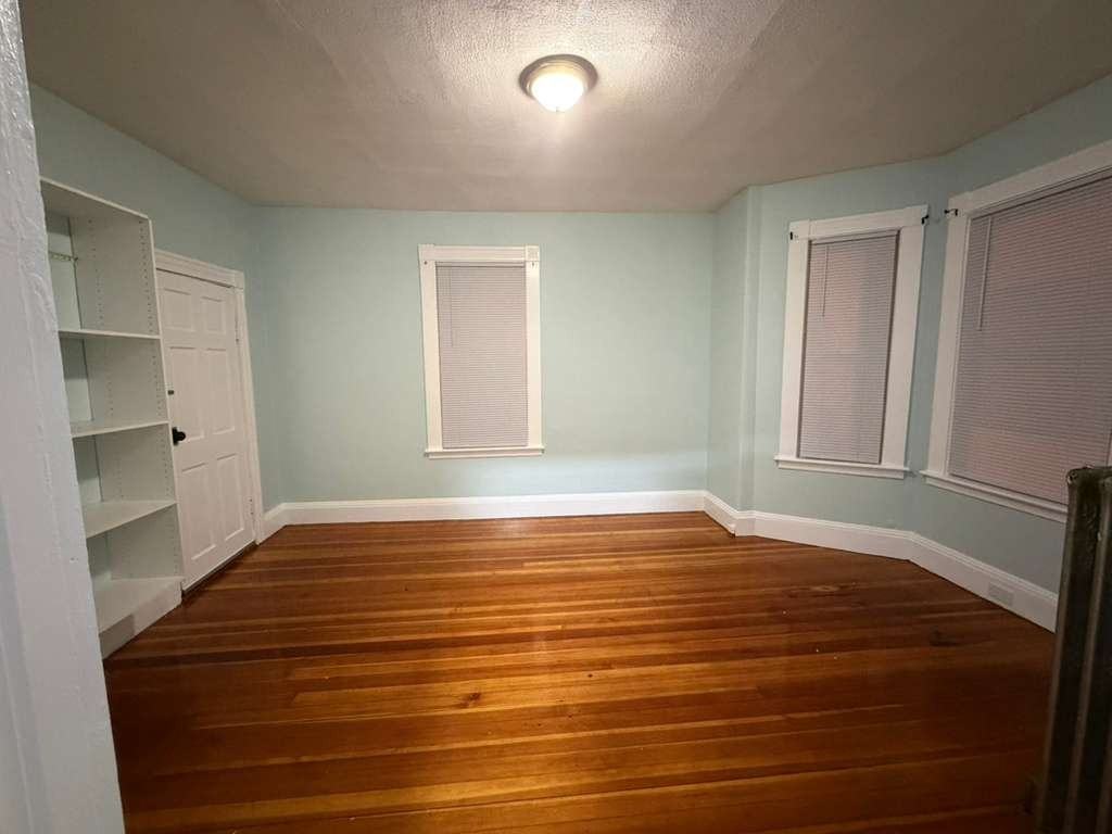 420 Hyde Park Ave #NA - Photo 3 of 20