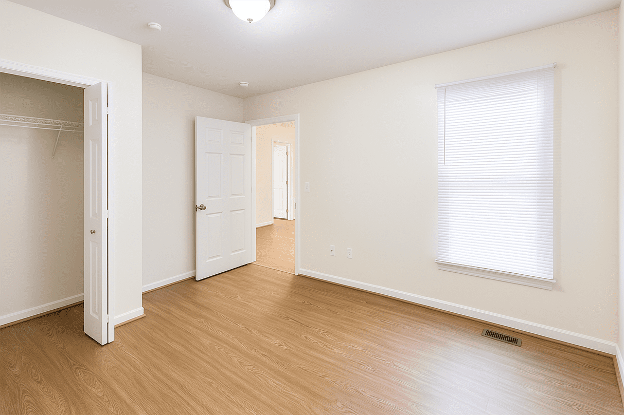 422 N Hamilton St #2 - Photo 4 of 12