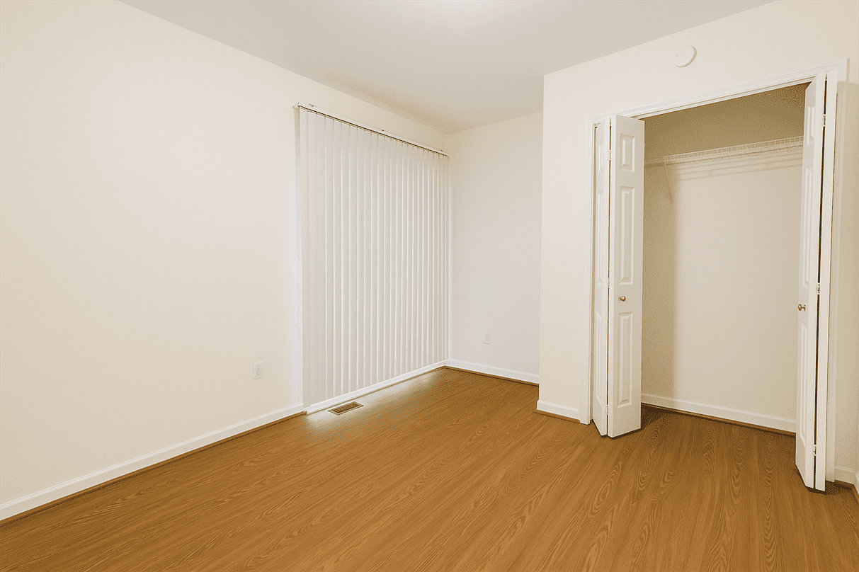 422 N Hamilton St #2 - Photo 5 of 12