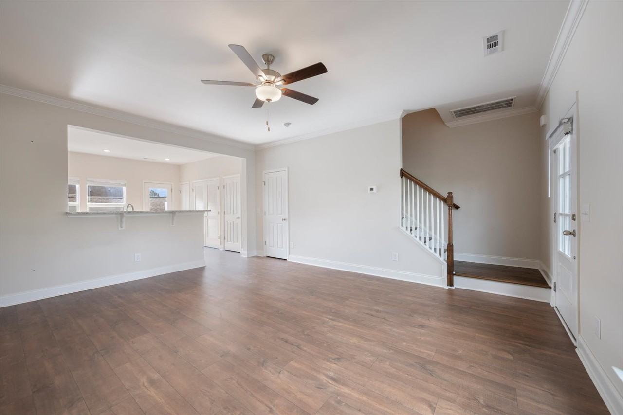 842 Westcott Ln #842 - Photo 5 of 18