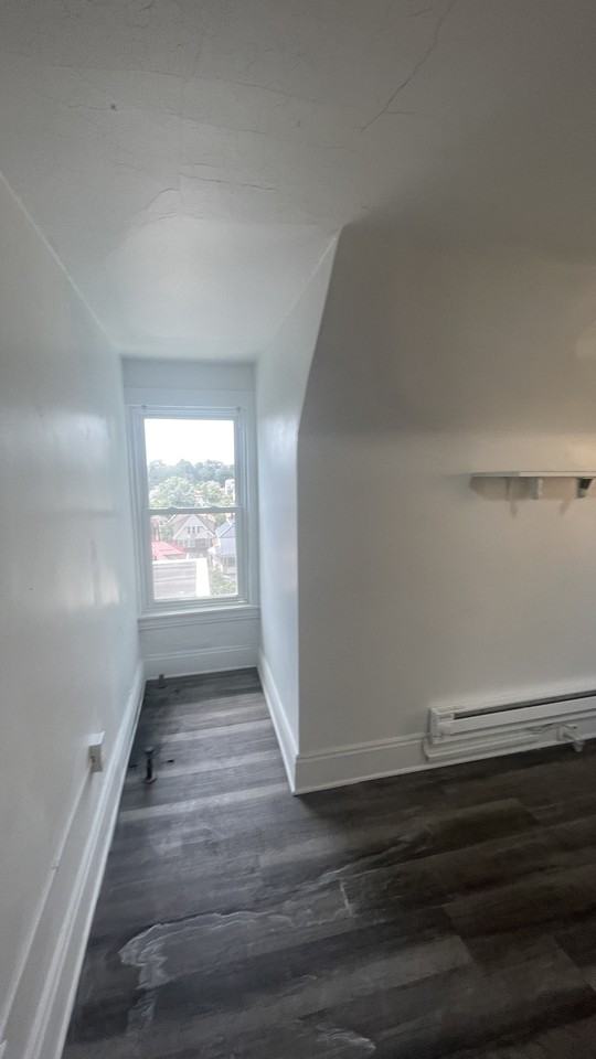 119 Margaret St #NA - Photo 3 of 20