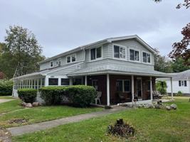 featured image of 11 Oceanside Ave W #NA