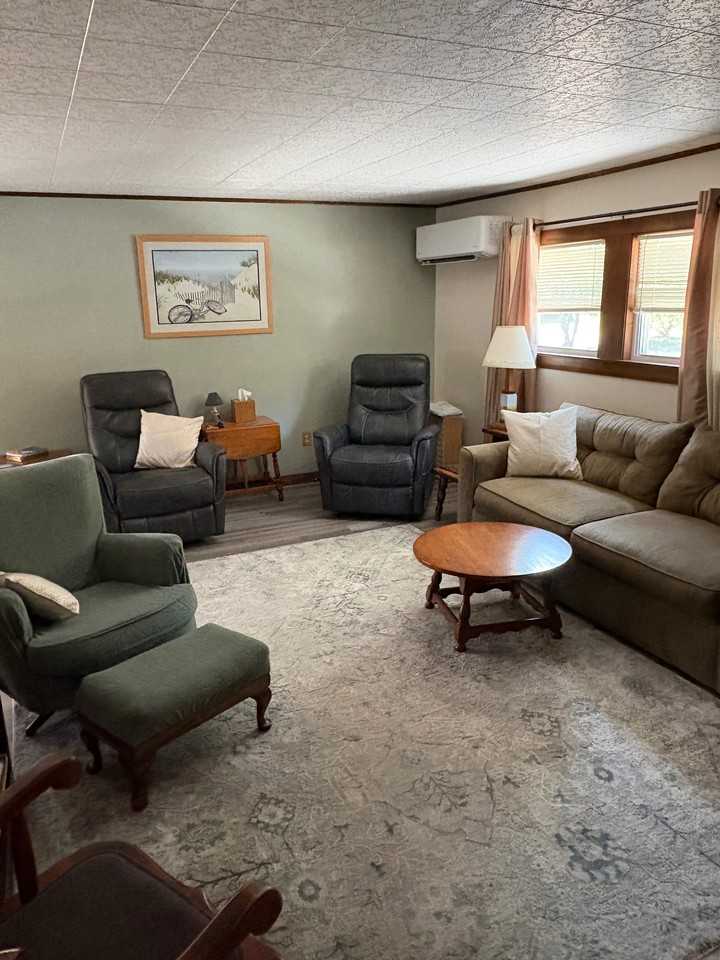 11 Oceanside Ave W #NA - Photo 6 of 13