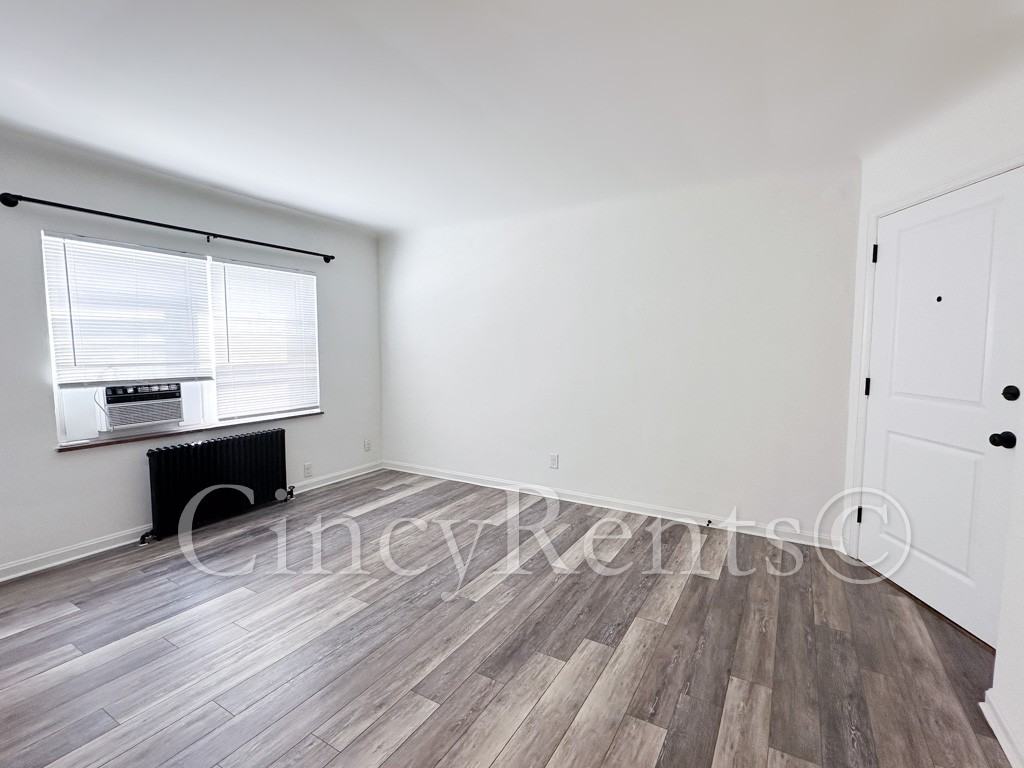 2782 Observatory Ave #7 - Photo 2 of 14