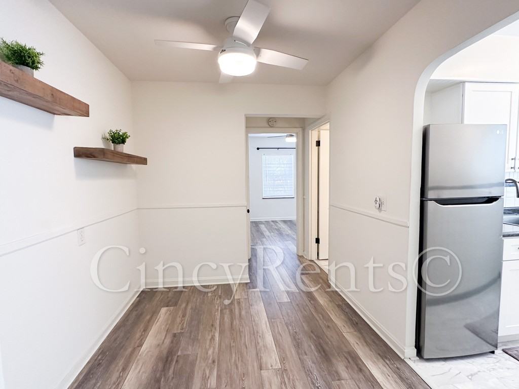 2782 Observatory Ave #7 - Photo 5 of 14