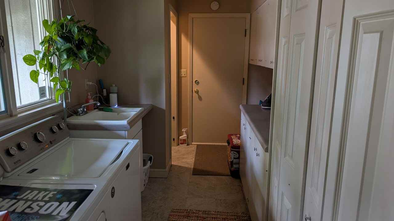 1751 8th St Sw #NA - Photo 5 of 41