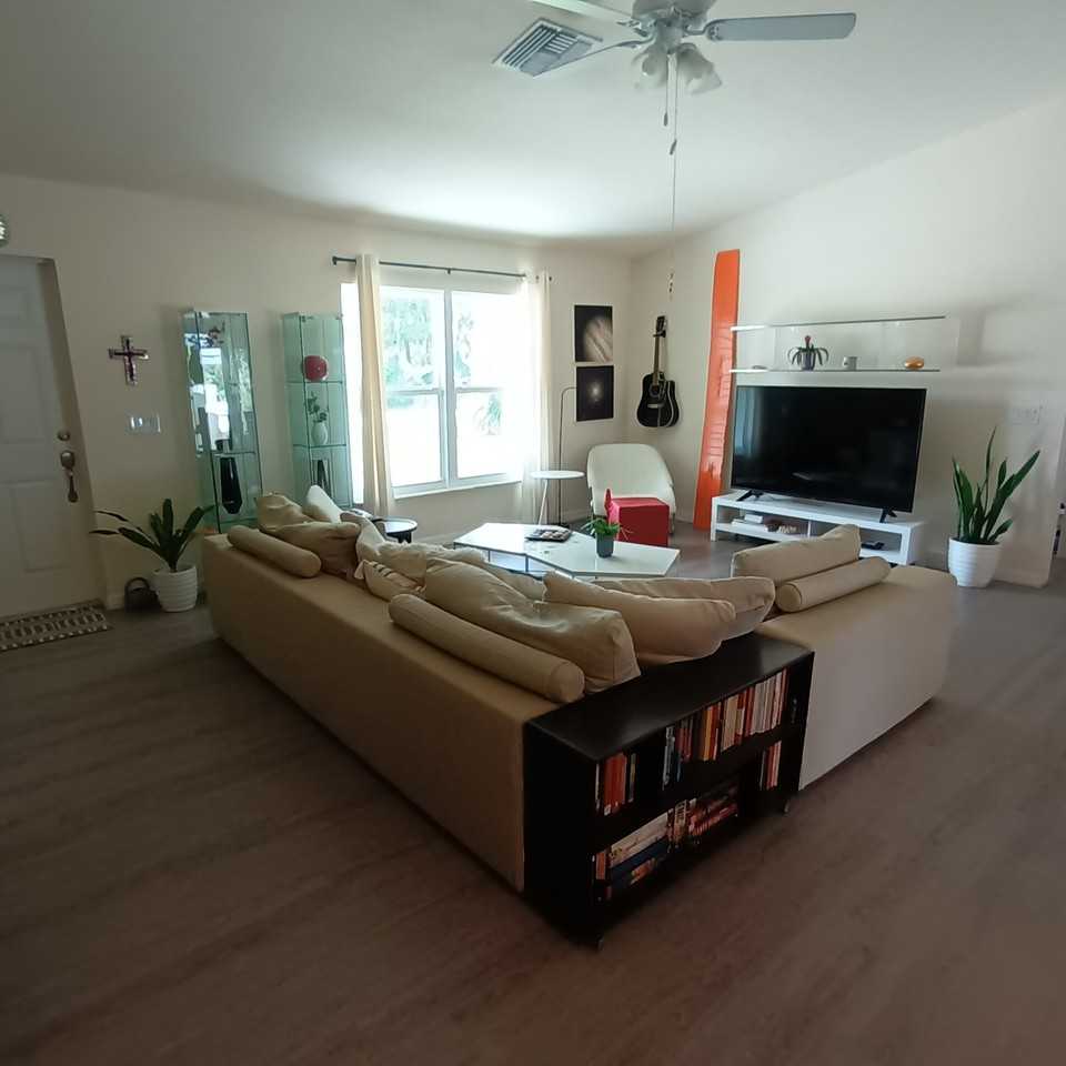 8051 Rolling Cir #NA - Photo 6 of 24