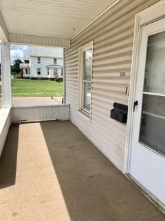 2325 Clyde Pl Sw #NA - Photo 2 of 20