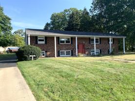 3350 Mollane St Nw #3350 - Photo 1 of 1