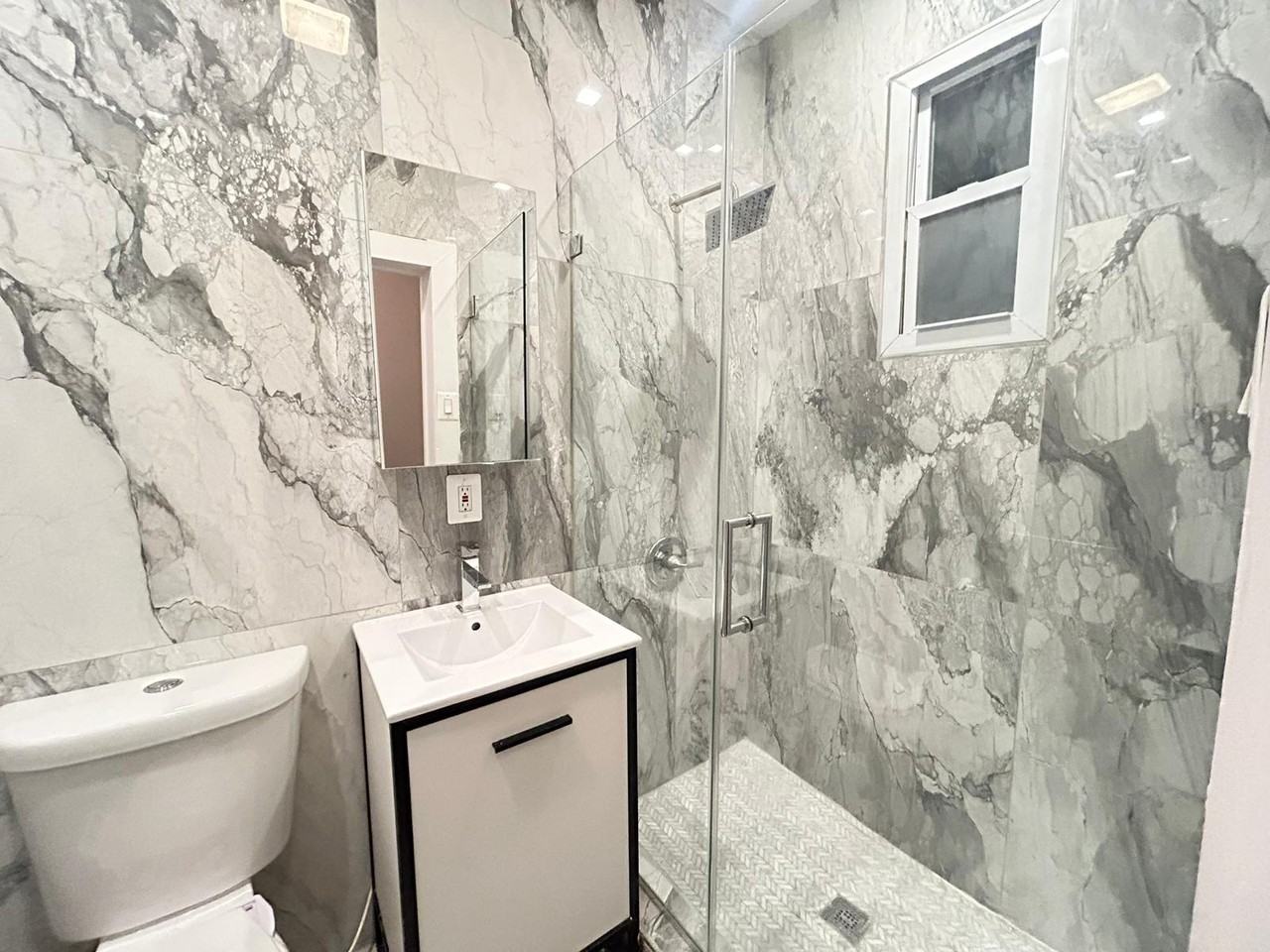 380 Saint Johns Pl #3L - Photo 2 of 15