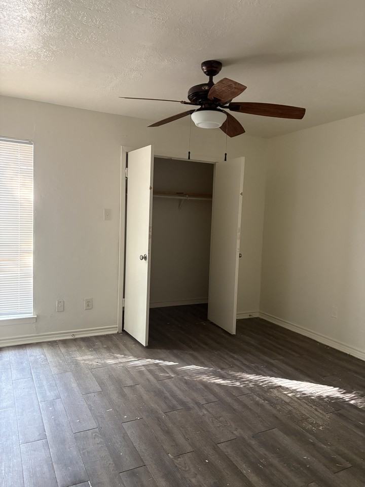 2919 Prairie Flower Cir #C - Photo 4 of 4