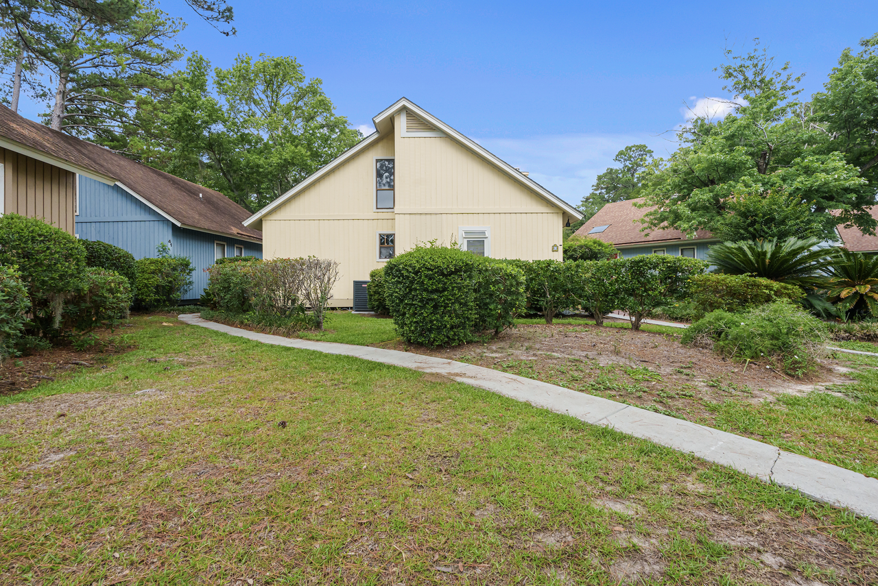 42 Wee Rd #NA - Photo 3 of 19