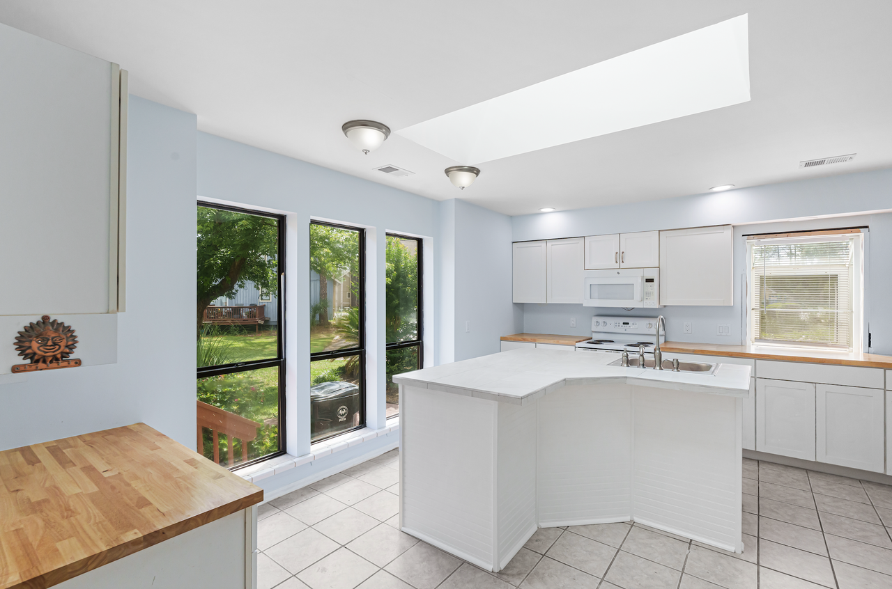 42 Wee Rd #NA - Photo 6 of 19