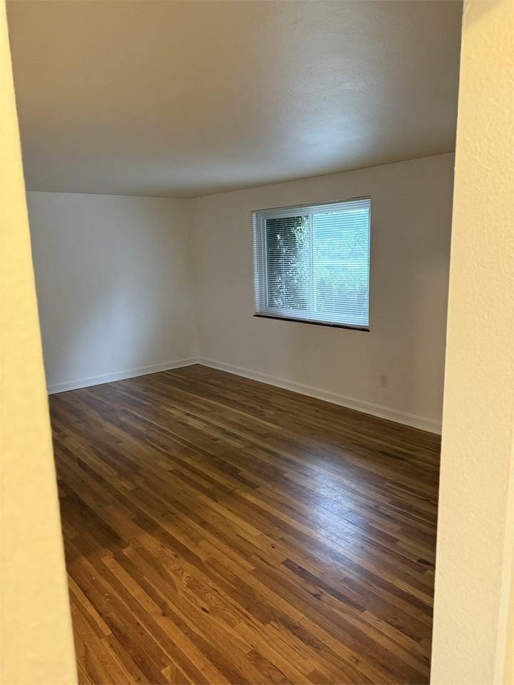 1309 E Caramillo St #1311 - Photo 7 of 13