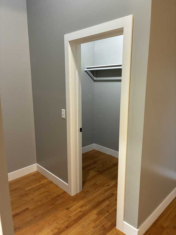 145 S Santa Fe Ave - Photo 4 of 10