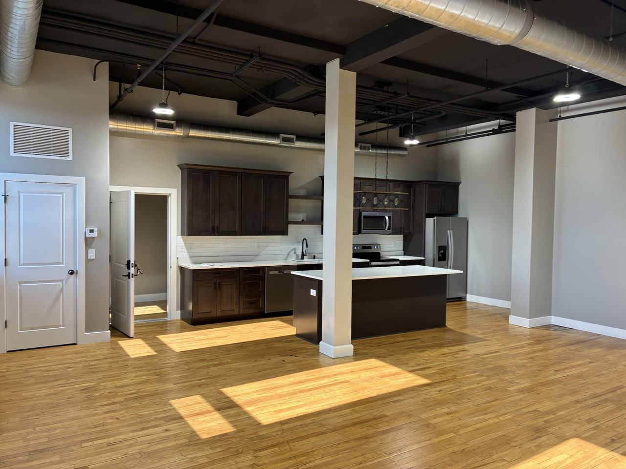 145 S Santa Fe Ave - Photo 6 of 10
