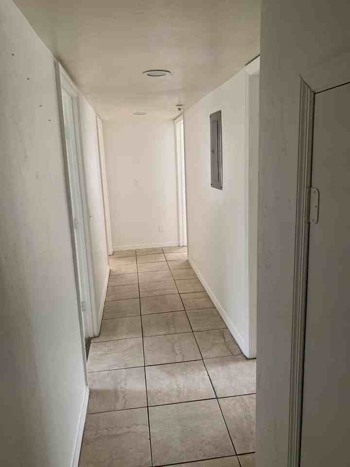 629 11th St #NA - Photo 7 of 7