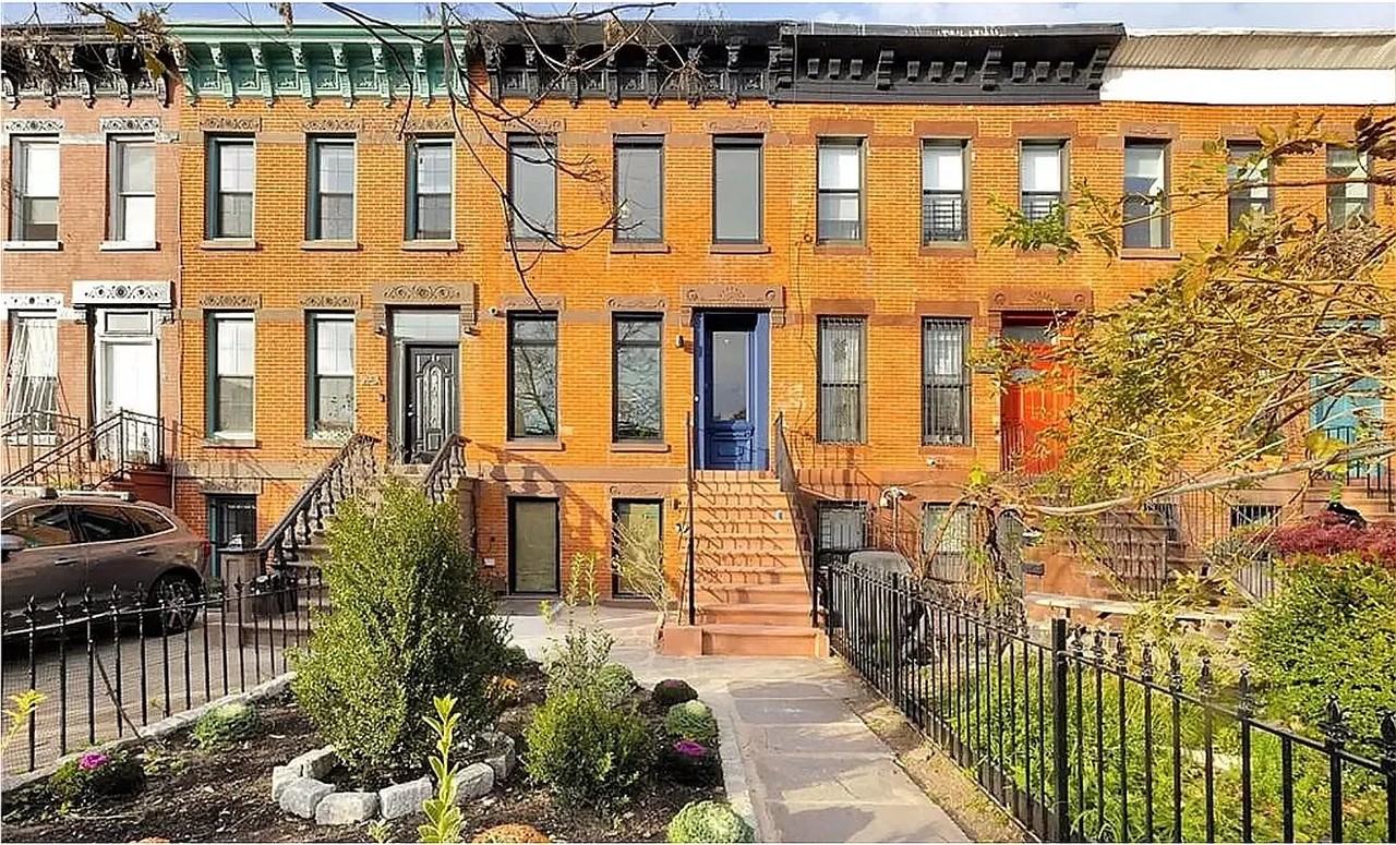 217 Lexington Ave - Photo 2 of 8