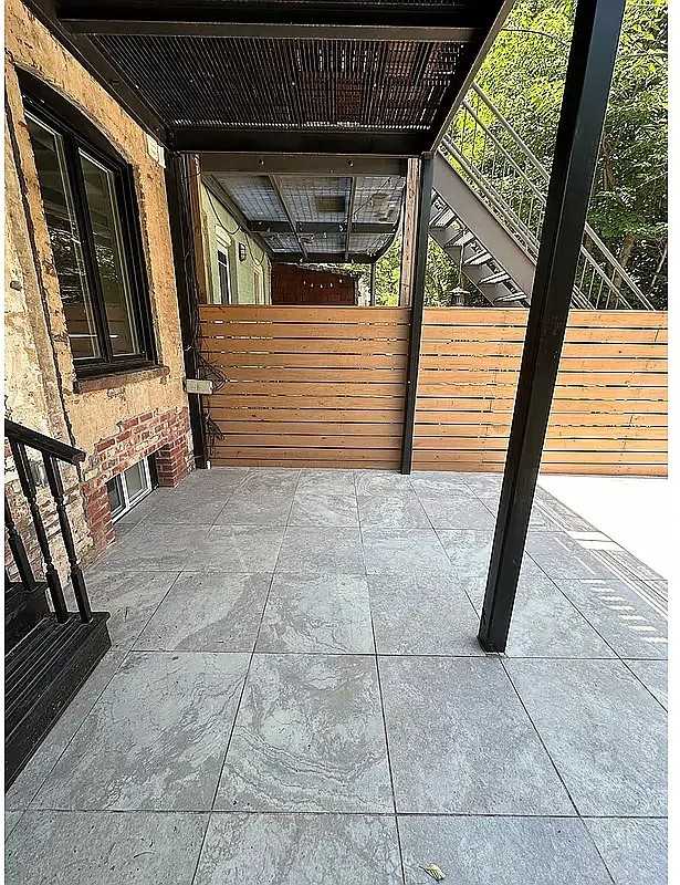 217 Lexington Ave - Photo 7 of 8