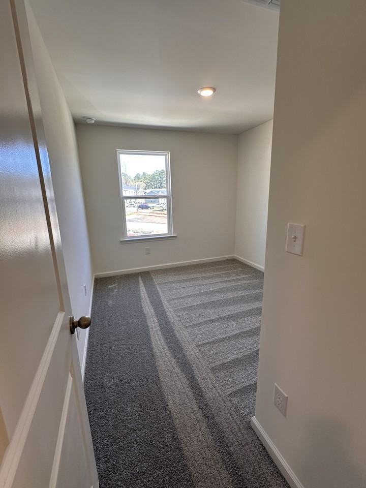 3010 Spline Cir #3010 - Photo 6 of 12