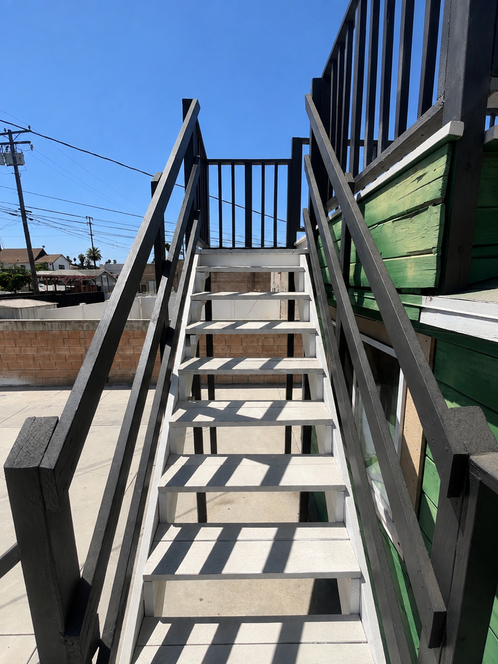 928 Orange St #1-2 - Photo 5 of 34