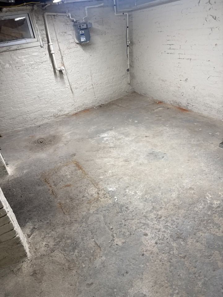 1839 Ramsay St #1 - Photo 5 of 13