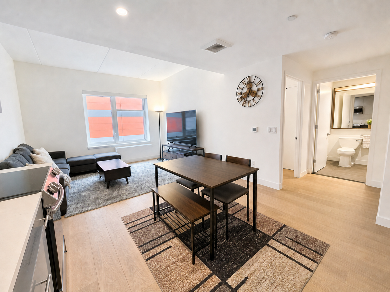 445 Gerard Ave #W915 - Photo 7 of 12