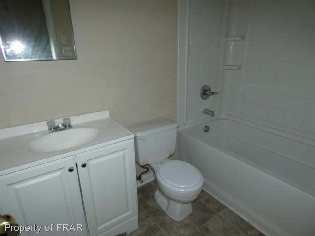 301 Desmond Dr #NA - Photo 3 of 12