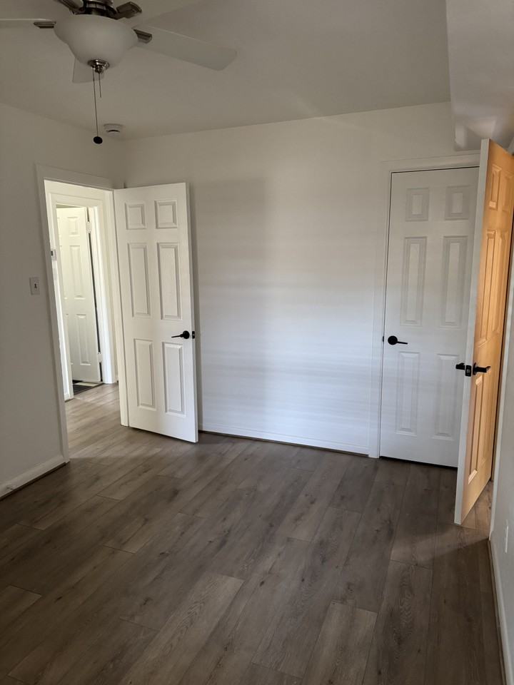 3307 Sw 15th Ave #B - Photo 6 of 15