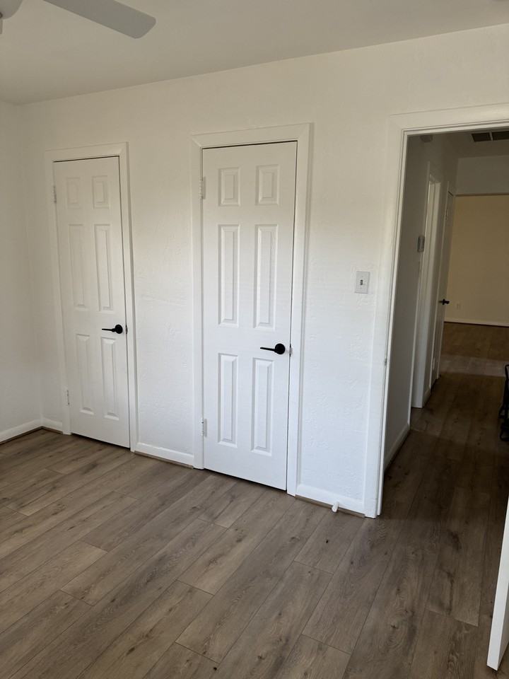 3307 Sw 15th Ave #B - Photo 7 of 15