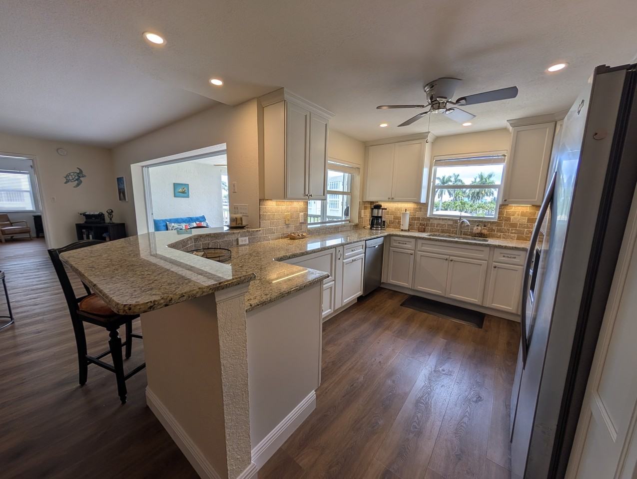 130 Breakers Ct #221 - Photo 6 of 34