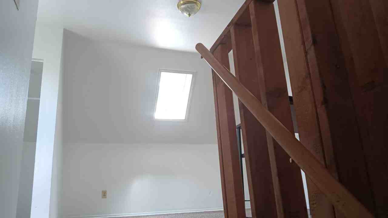 2337 N 17th St #2UPPERUNIT - Photo 7 of 13